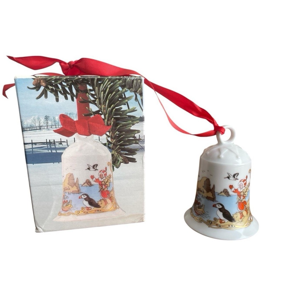 Weihnachts Glocke 1989 Christmas Bell Ornament Ole Winther Cliff with Seabirds